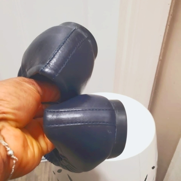 AGL Ballet Flats Womens Leather Metal Studs Cap Toe shoe 🌴 - Picture 10 of 11